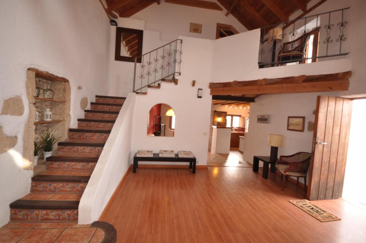 Casaruralarona Villa Valle de San Lorenzo Ngoại thất bức ảnh