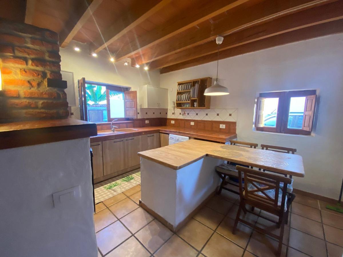 Casaruralarona Villa Valle de San Lorenzo Ngoại thất bức ảnh